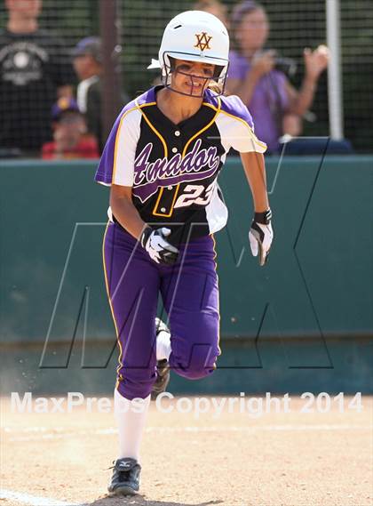 Thumbnail 2 in Granada vs. Amador Valley (CIF NCS D1 Final) photogallery.