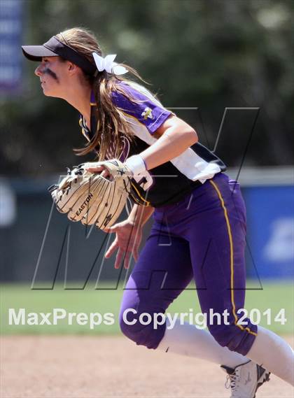 Thumbnail 3 in Granada vs. Amador Valley (CIF NCS D1 Final) photogallery.