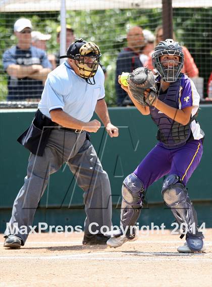 Thumbnail 3 in Granada vs. Amador Valley (CIF NCS D1 Final) photogallery.