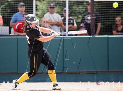 Thumbnail 2 in Granada vs. Amador Valley (CIF NCS D1 Final) photogallery.