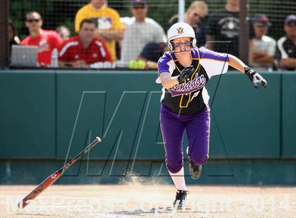 Thumbnail 3 in Granada vs. Amador Valley (CIF NCS D1 Final) photogallery.