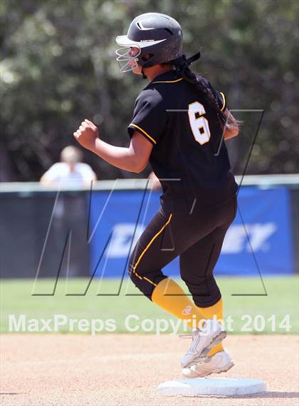 Thumbnail 2 in Granada vs. Amador Valley (CIF NCS D1 Final) photogallery.