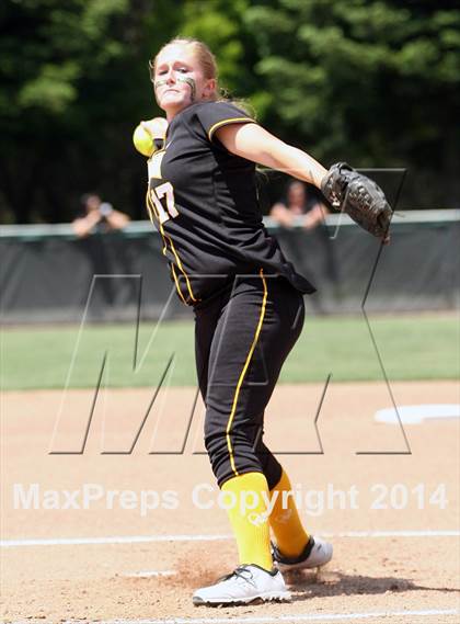 Thumbnail 1 in Granada vs. Amador Valley (CIF NCS D1 Final) photogallery.