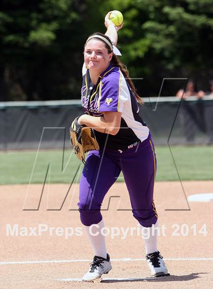 Thumbnail 2 in Granada vs. Amador Valley (CIF NCS D1 Final) photogallery.
