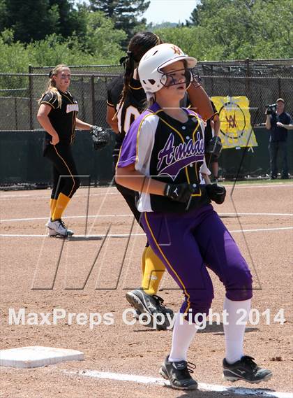 Thumbnail 1 in Granada vs. Amador Valley (CIF NCS D1 Final) photogallery.