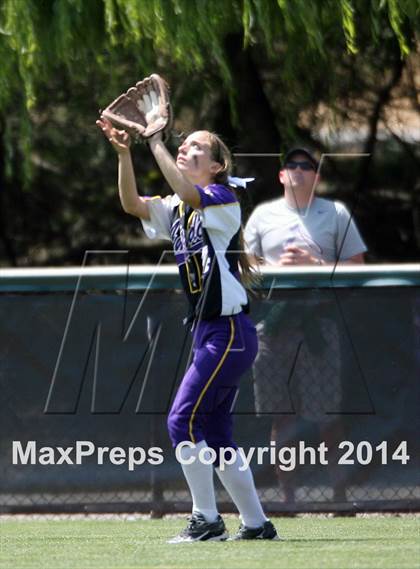 Thumbnail 3 in Granada vs. Amador Valley (CIF NCS D1 Final) photogallery.