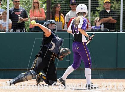 Thumbnail 3 in Granada vs. Amador Valley (CIF NCS D1 Final) photogallery.