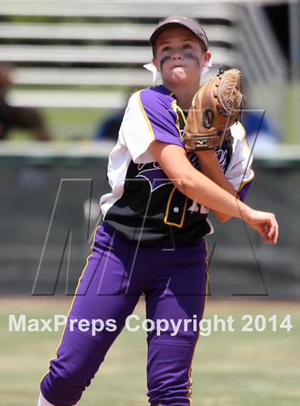 Thumbnail 3 in Granada vs. Amador Valley (CIF NCS D1 Final) photogallery.