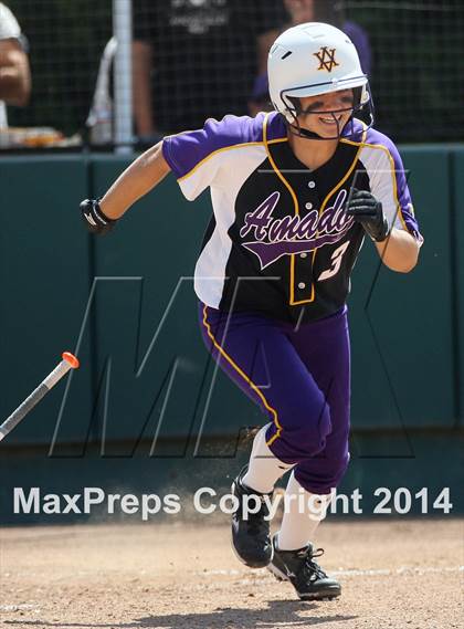 Thumbnail 3 in Granada vs. Amador Valley (CIF NCS D1 Final) photogallery.