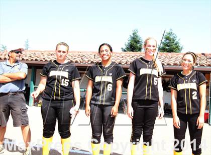 Thumbnail 3 in Granada vs. Amador Valley (CIF NCS D1 Final) photogallery.