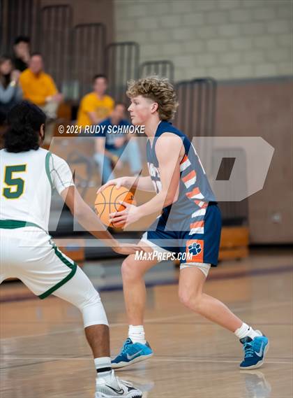 Thumbnail 1 in Patrick Henry vs. Brighton (Torrey Pines Holiday Classic) photogallery.