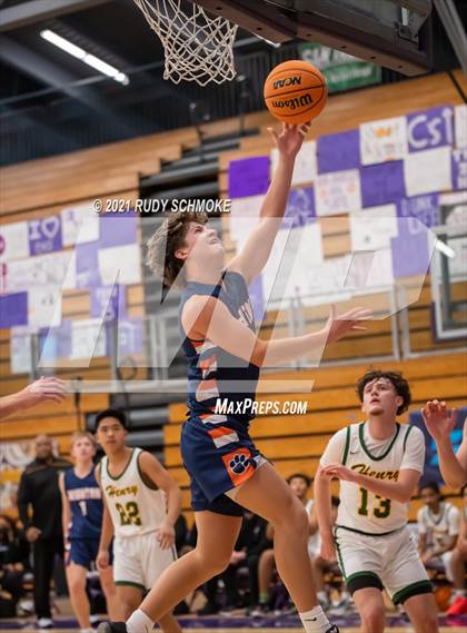 Thumbnail 2 in Patrick Henry vs. Brighton (Torrey Pines Holiday Classic) photogallery.