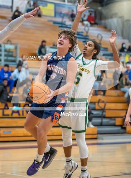 Thumbnail 3 in Patrick Henry vs. Brighton (Torrey Pines Holiday Classic) photogallery.