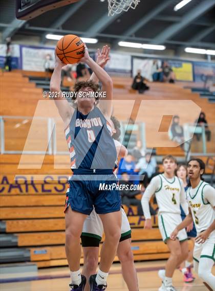 Thumbnail 3 in Patrick Henry vs. Brighton (Torrey Pines Holiday Classic) photogallery.