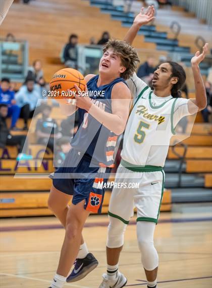 Thumbnail 2 in Patrick Henry vs. Brighton (Torrey Pines Holiday Classic) photogallery.