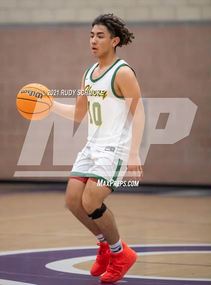 Thumbnail 2 in Patrick Henry vs. Brighton (Torrey Pines Holiday Classic) photogallery.