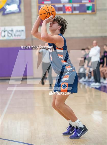 Thumbnail 2 in Patrick Henry vs. Brighton (Torrey Pines Holiday Classic) photogallery.