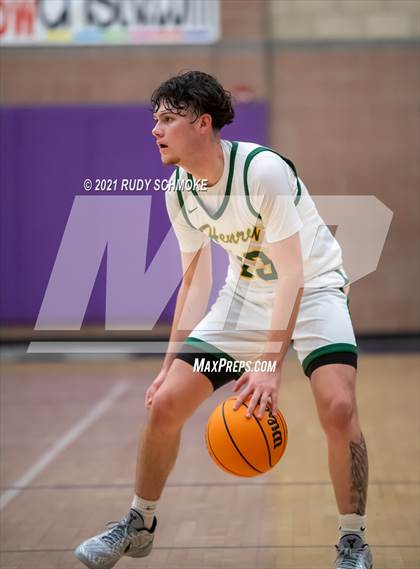Thumbnail 2 in Patrick Henry vs. Brighton (Torrey Pines Holiday Classic) photogallery.