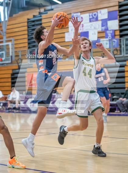 Thumbnail 2 in Patrick Henry vs. Brighton (Torrey Pines Holiday Classic) photogallery.