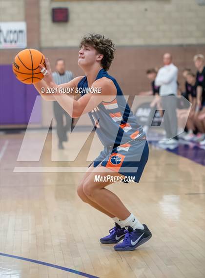 Thumbnail 1 in Patrick Henry vs. Brighton (Torrey Pines Holiday Classic) photogallery.