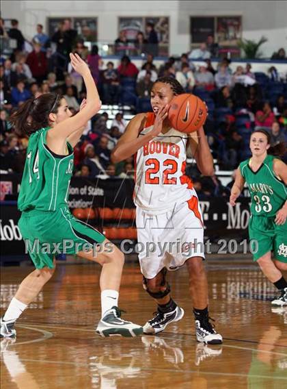 Thumbnail 2 in Hoover vs St. Mary's  (T-Mobile Invitational) photogallery.