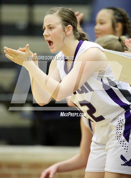 Thumbnail 3 in Amarillo vs Canyon photogallery.