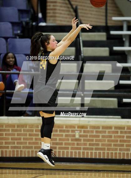 Thumbnail 2 in Amarillo vs Canyon photogallery.