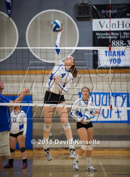 Thumbnail 1 in Whitney @ Rocklin photogallery.
