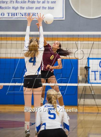 Thumbnail 2 in Whitney @ Rocklin photogallery.