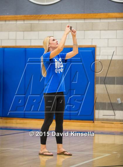 Thumbnail 3 in Whitney @ Rocklin photogallery.
