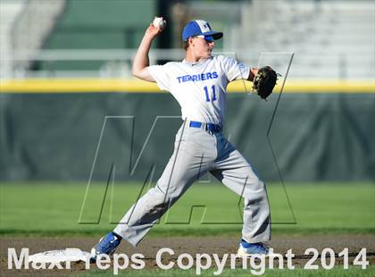 Thumbnail 3 in Haddam-Killingworth vs. Rocky Hill (CIAC Class M Final) photogallery.