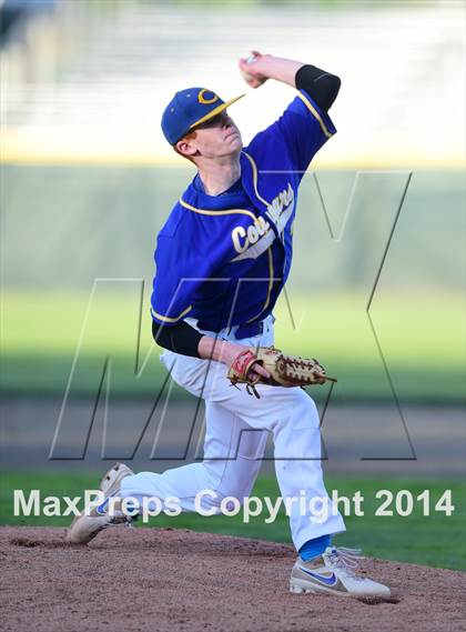 Thumbnail 2 in Haddam-Killingworth vs. Rocky Hill (CIAC Class M Final) photogallery.