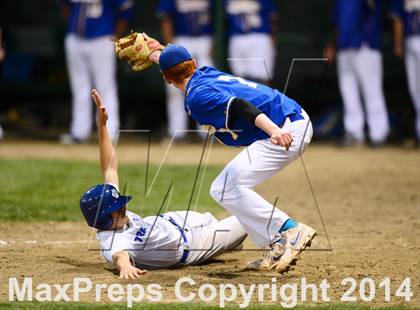 Thumbnail 2 in Haddam-Killingworth vs. Rocky Hill (CIAC Class M Final) photogallery.