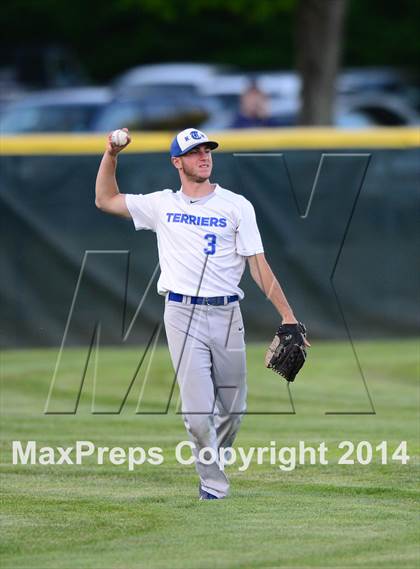 Thumbnail 3 in Haddam-Killingworth vs. Rocky Hill (CIAC Class M Final) photogallery.