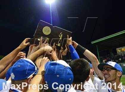 Thumbnail 3 in Haddam-Killingworth vs. Rocky Hill (CIAC Class M Final) photogallery.