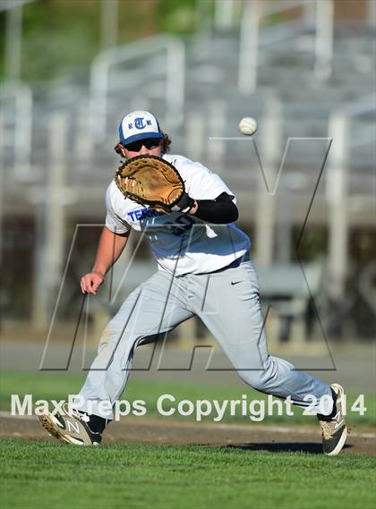 Thumbnail 1 in Haddam-Killingworth vs. Rocky Hill (CIAC Class M Final) photogallery.