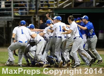 Thumbnail 2 in Haddam-Killingworth vs. Rocky Hill (CIAC Class M Final) photogallery.