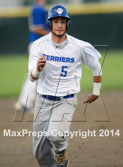 Thumbnail 1 in Haddam-Killingworth vs. Rocky Hill (CIAC Class M Final) photogallery.