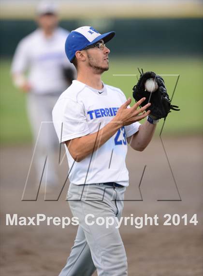 Thumbnail 1 in Haddam-Killingworth vs. Rocky Hill (CIAC Class M Final) photogallery.