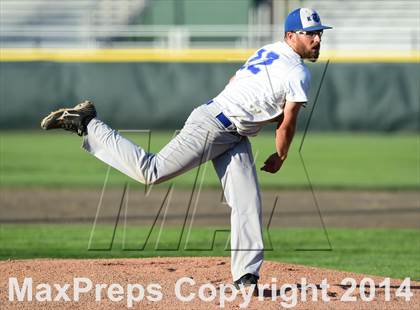 Thumbnail 2 in Haddam-Killingworth vs. Rocky Hill (CIAC Class M Final) photogallery.