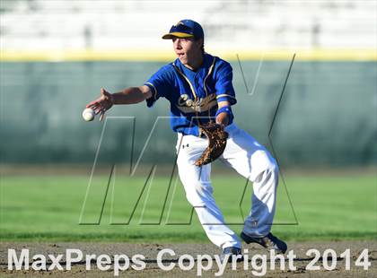 Thumbnail 3 in Haddam-Killingworth vs. Rocky Hill (CIAC Class M Final) photogallery.