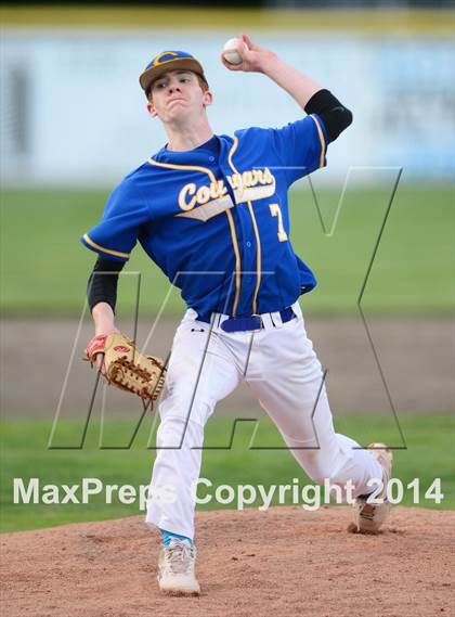 Thumbnail 3 in Haddam-Killingworth vs. Rocky Hill (CIAC Class M Final) photogallery.