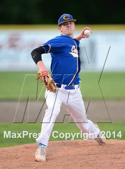 Thumbnail 1 in Haddam-Killingworth vs. Rocky Hill (CIAC Class M Final) photogallery.