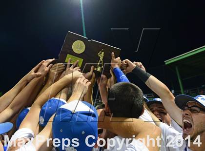 Thumbnail 3 in Haddam-Killingworth vs. Rocky Hill (CIAC Class M Final) photogallery.