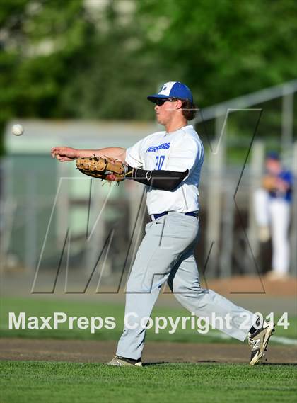 Thumbnail 3 in Haddam-Killingworth vs. Rocky Hill (CIAC Class M Final) photogallery.
