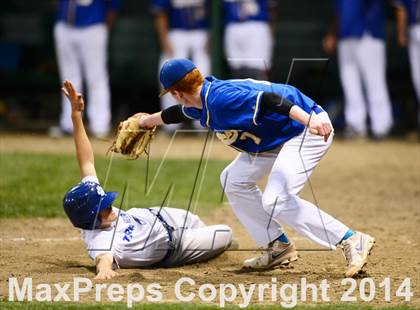 Thumbnail 1 in Haddam-Killingworth vs. Rocky Hill (CIAC Class M Final) photogallery.