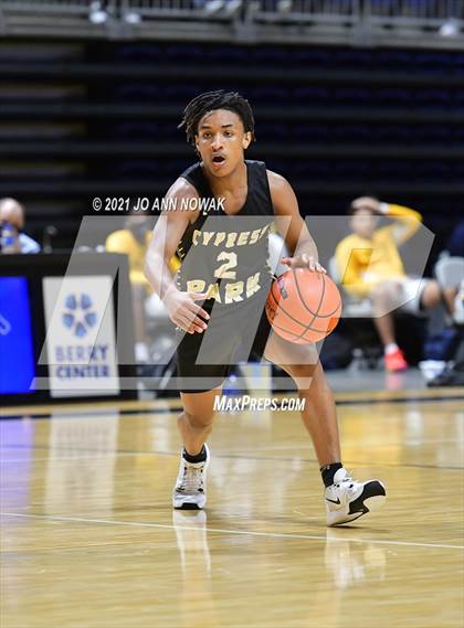 Thumbnail 1 in Cypress Park vs. Cypress Ranch (UIL 6A Regional Quarterfinal) photogallery.