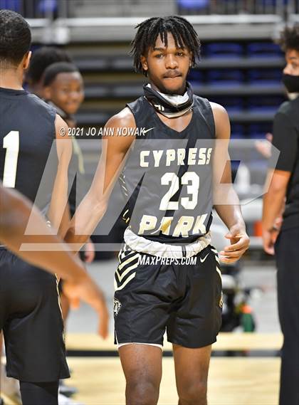 Thumbnail 3 in Cypress Park vs. Cypress Ranch (UIL 6A Regional Quarterfinal) photogallery.