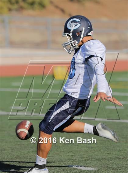 Thumbnail 2 in Camarillo @ Saugus photogallery.