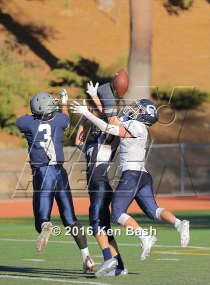 Thumbnail 1 in Camarillo @ Saugus photogallery.